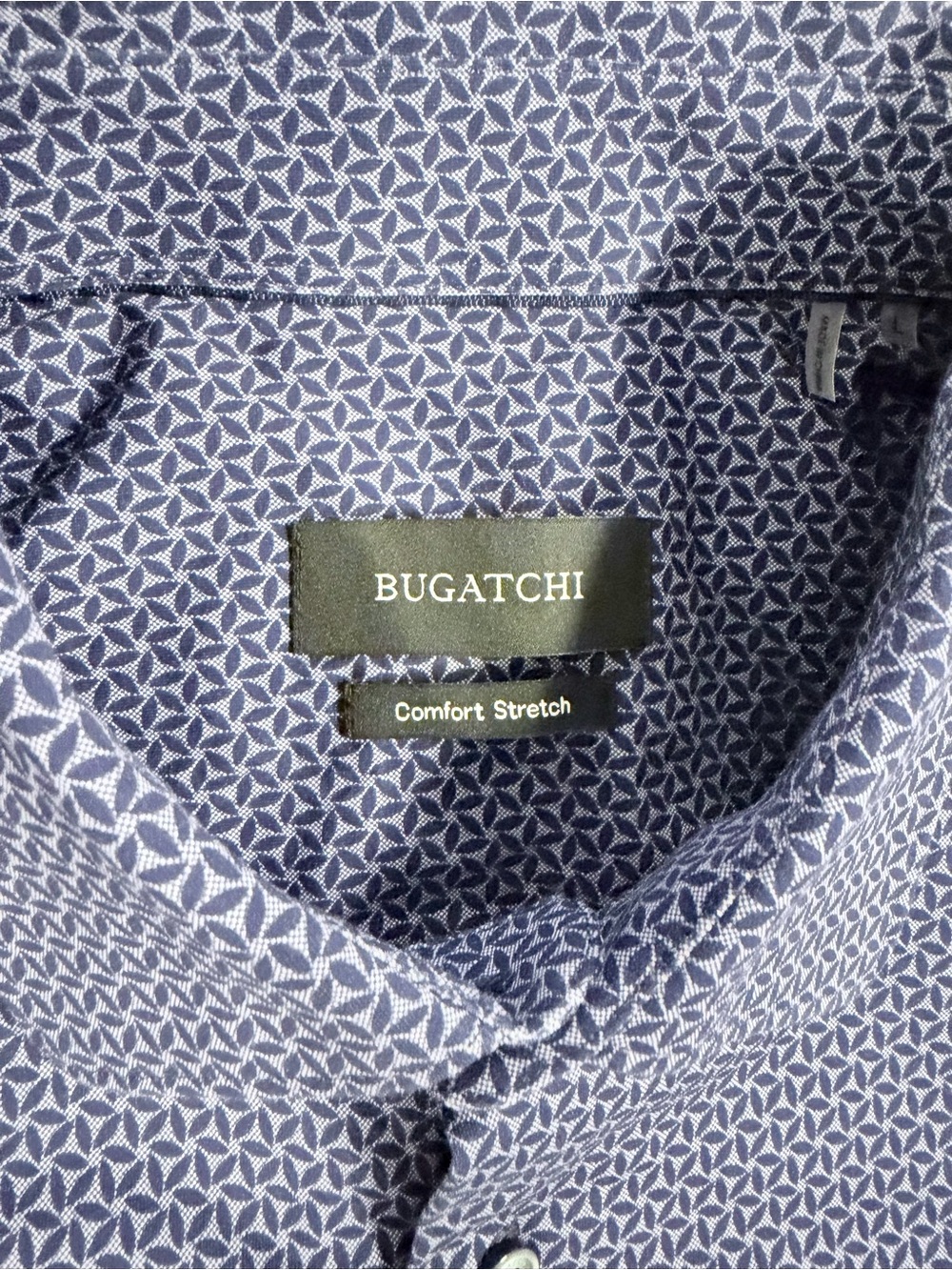 SKU 1305 Bugatchi Men's Navy Geometric Comfort Stretch Shirt